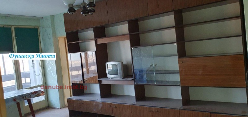 Продава  2-стаен град Русе , Алеи Възраждане , 70 кв.м | 62423071