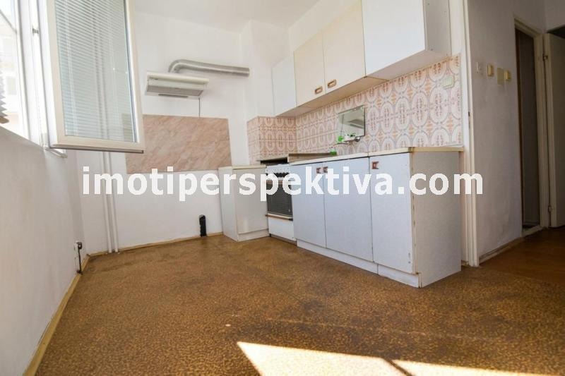 Продава 2-СТАЕН, гр. Пловдив, Кючук Париж, снимка 3 - Апартаменти - 56358362