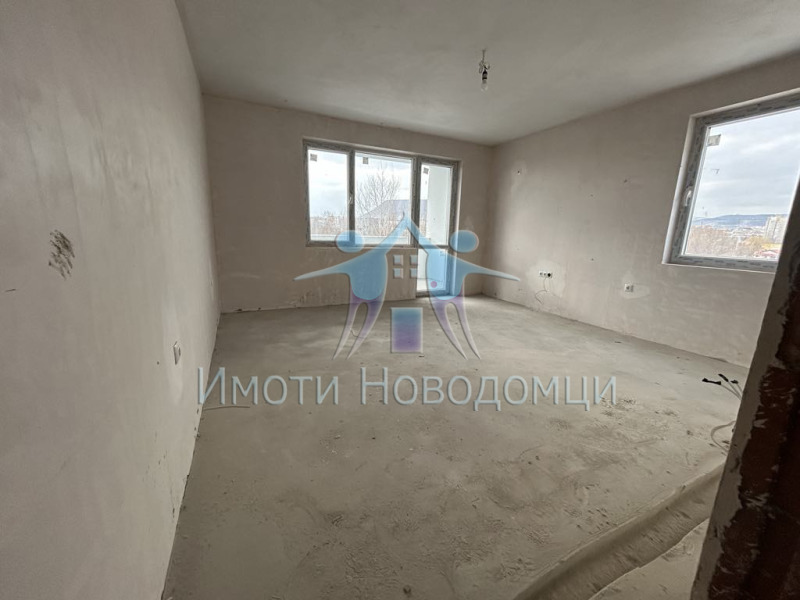 Продава 3-СТАЕН, гр. Шумен, Тракия, снимка 1 - Aпартаменти - 49005177