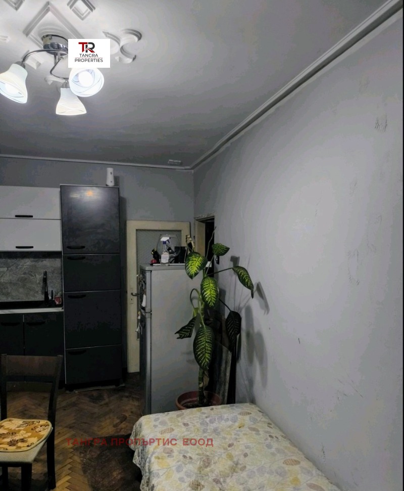 Zu verkaufen  2 Schlafzimmer Pernik , Iztok , 66 qm | 43086963 - Bild [4]