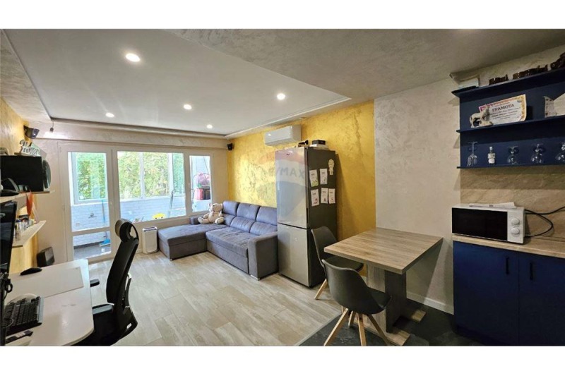 Eladó  2 hálószobás Burgas , Izgrev , 60 négyzetméter | 96639370 - kép [2]