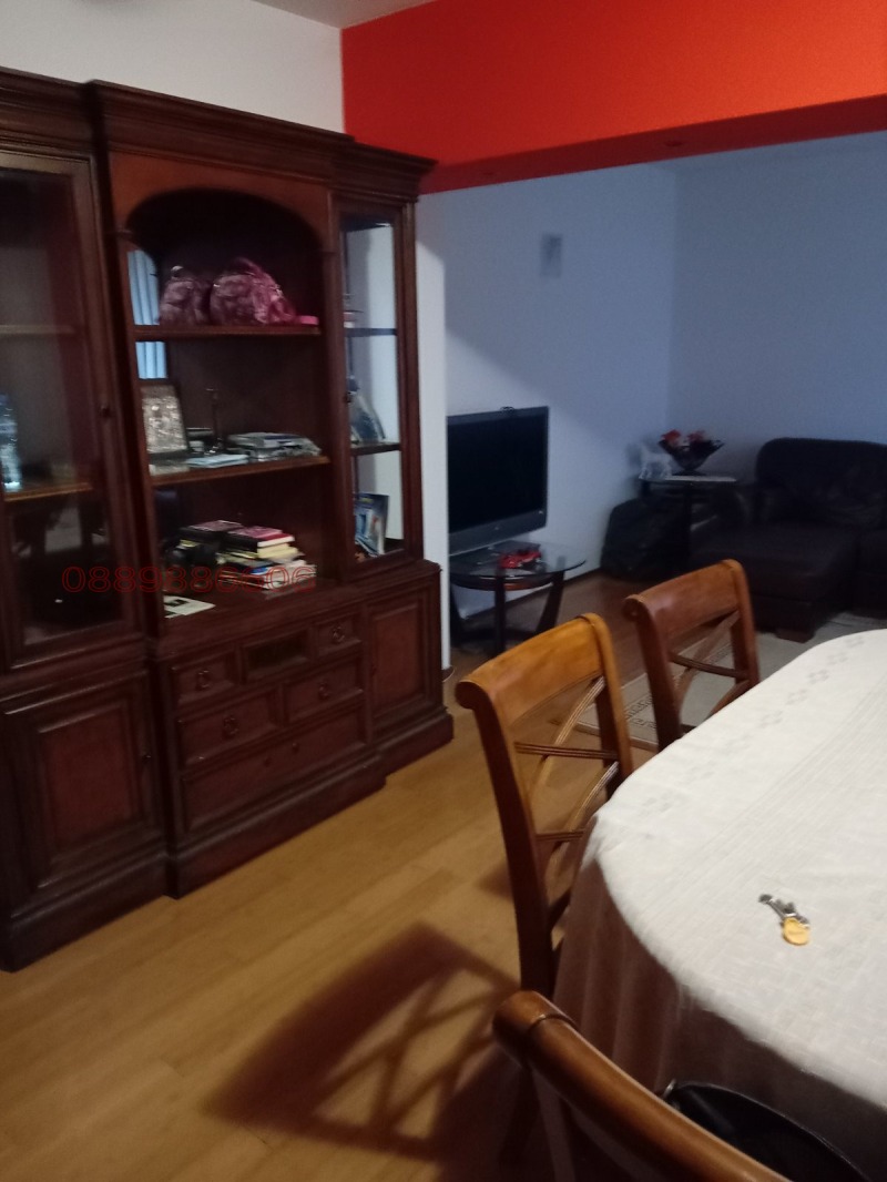 Продава 3-СТАЕН, гр. Сливен, Център, снимка 12 - Апартаменти - 53036669