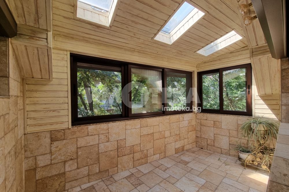 Продава КЪЩА, гр. София, Оборище, снимка 13 - Къщи - 50791216