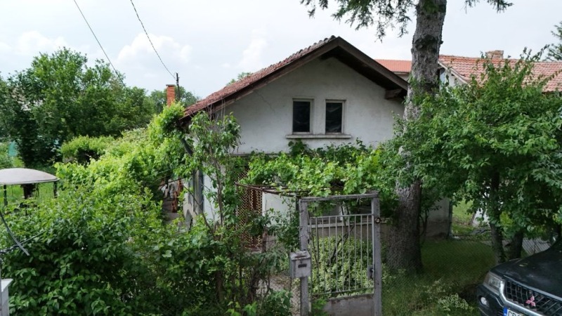 Продава КЪЩА в град София, с. Волуяк - 114 кв.м / 165 000 € » 322 711.95 лв., СОФИЯ КАСА