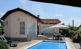 Продажба на имоти в с. Гурково, област Добрич - изображение 17 