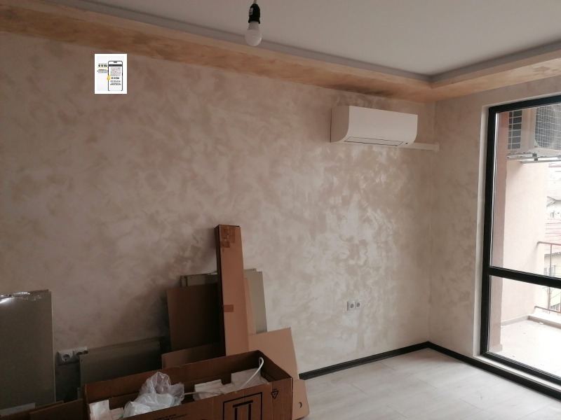 Продава 3-СТАЕН, гр. Добрич, Кралска зона, снимка 3 - Апартаменти - 52364899