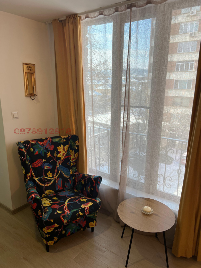 Продава 3-СТАЕН, гр. Ловеч, Център, снимка 3 - Апартаменти - 53177737