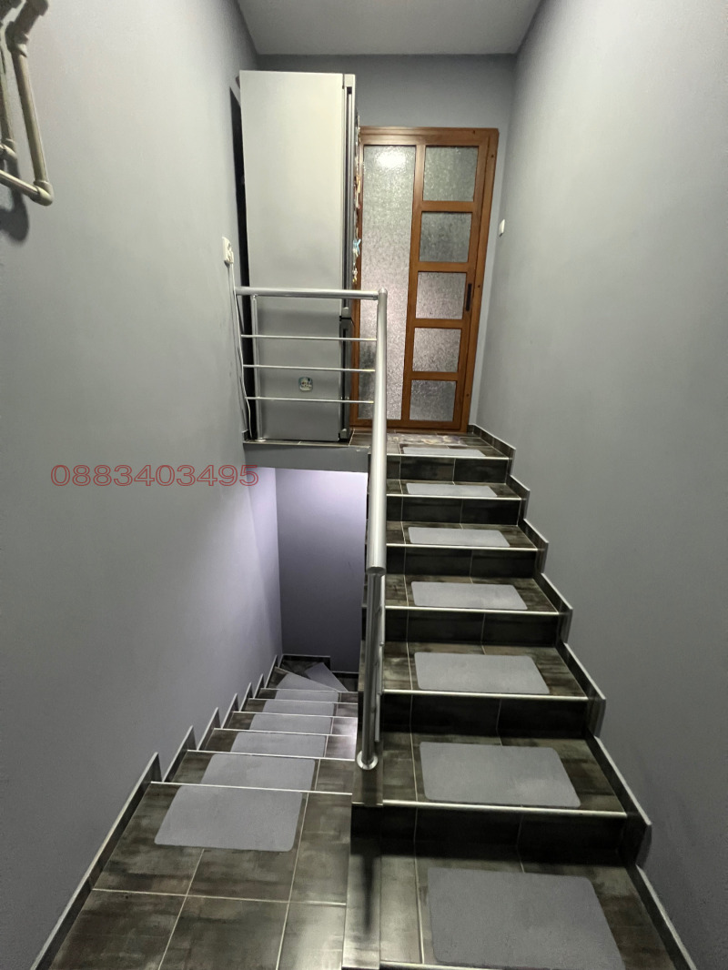 Продава ЕТАЖ ОТ КЪЩА, гр. Монтана, Плиска, снимка 10 - Етаж от къща - 53051550