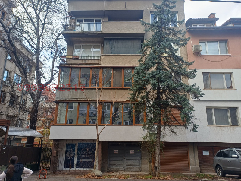 Продава МНОГОСТАЕН в град София, Лозенец - 135 кв.м / 580 000 € » 1 134 381.40 лв.