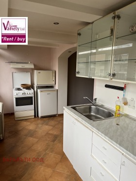 Casita Iztok, Sofia 11