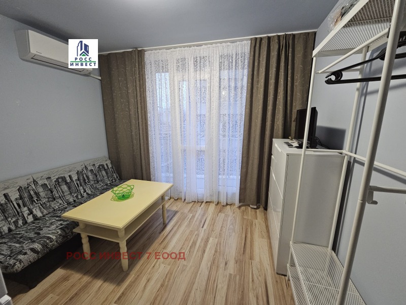 À vendre  Studio Varna , Hristo Botev , 30 m² | 11595332