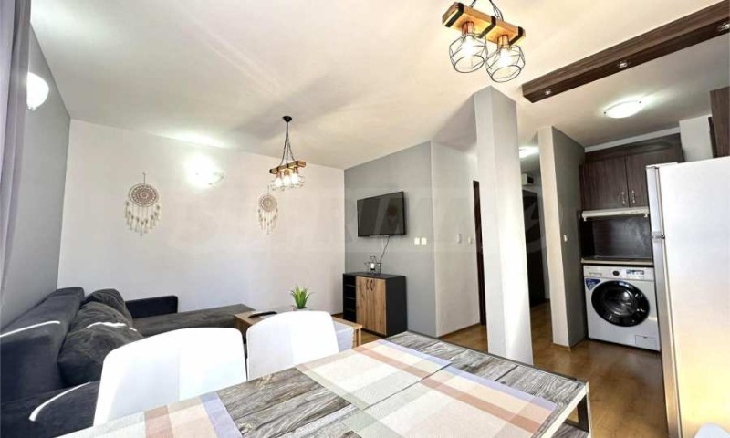 Продава 2-СТАЕН, област Благоевград, гр. Банско • 89900 € / 175829.12 лв. • 90174869 1