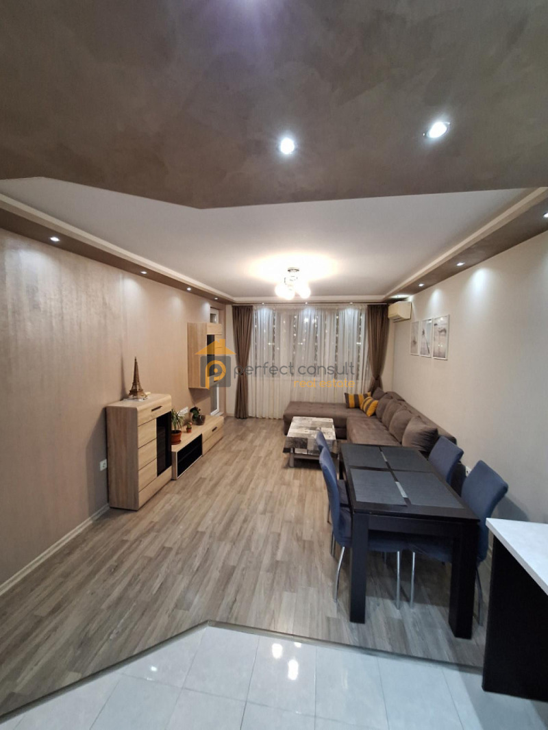 Продава 2-СТАЕН, гр. Пловдив, Кючук Париж, снимка 3 - Апартаменти - 52738870