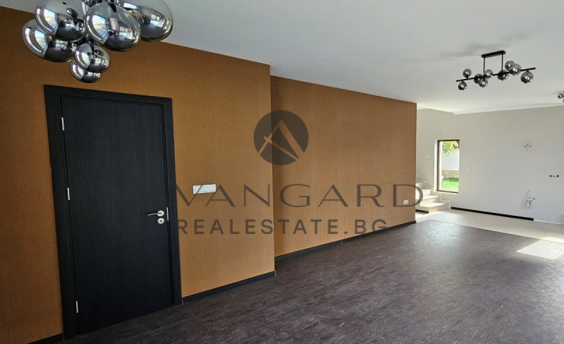 Продава КЪЩА, с. Белащица, област Пловдив, снимка 5 - Къщи - 52402026