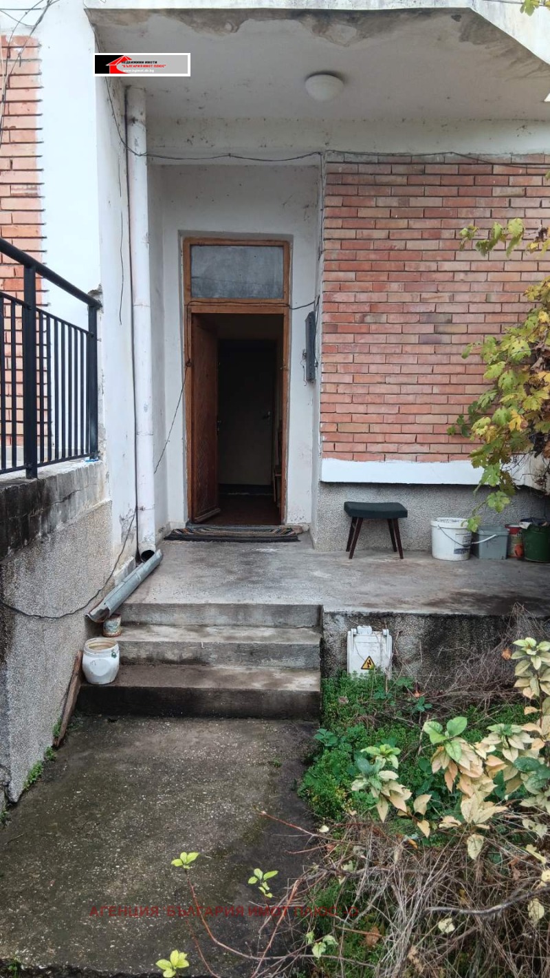 Продава КЪЩА, гр. Стражица, област Велико Търново, снимка 4 - Къщи - 53246884