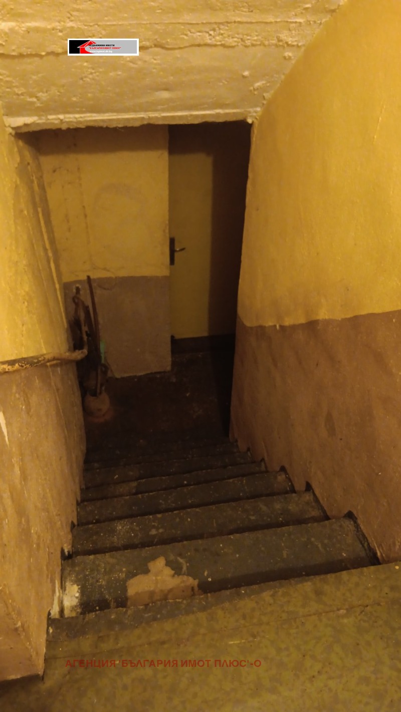 Продава КЪЩА, гр. Стражица, област Велико Търново, снимка 10 - Къщи - 53246884