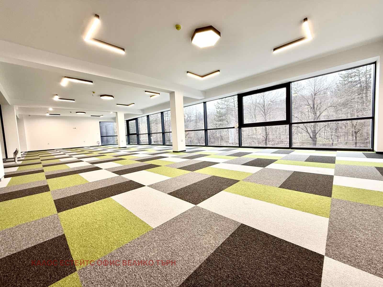 Продава ОФИС, гр. Велико Търново, Център, снимка 2 - Офиси - 53673847