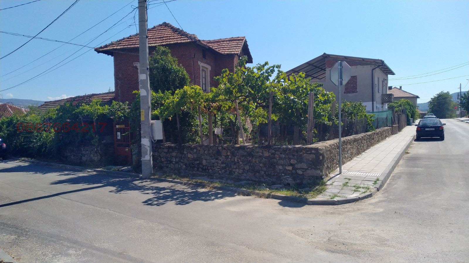 Продава КЪЩА, с. Микрево, област Благоевград, снимка 2 - Къщи - 53825282