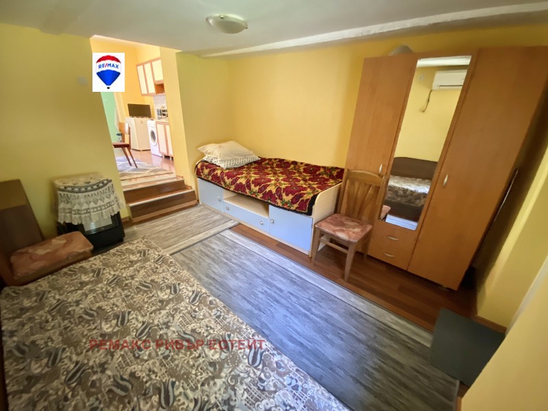 Na prodej  Dům Ruse , Centralen južen rajon , 38 m2 | 91163967 - obraz [7]