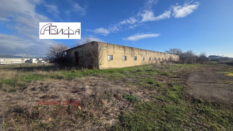 Продава СКЛАД, с. Григорево, област София област