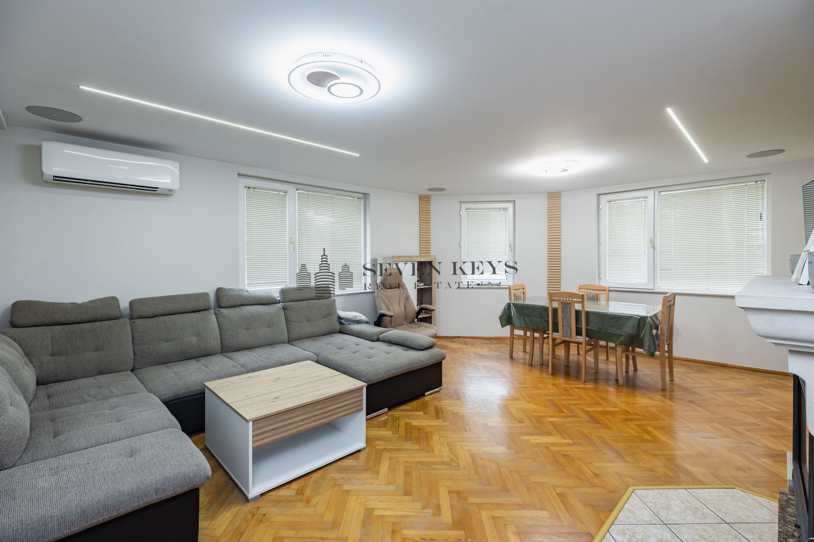 Продава 4-СТАЕН, гр. Варна, Колхозен пазар