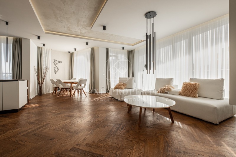 Продава 3-СТАЕН в град София, Белите брези - 207 кв.м / 748 000 € » 1 462 960.84 лв., ДЕЛУКС ПРОПЪРТИС