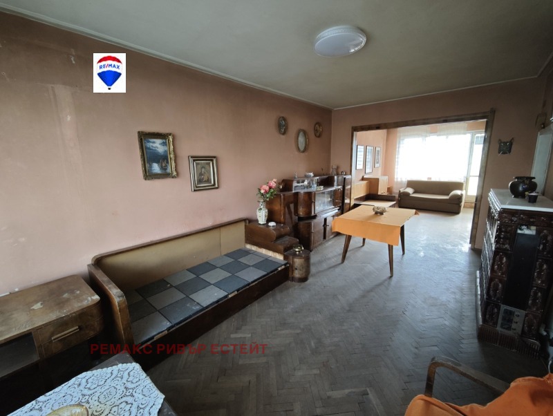 Продава 3-СТАЕН в град Русе, Широк център - 99 кв.м / 205 900 € » 402 705.40 лв., РЕМАКС РИВЪР ЕСТЕЙТ