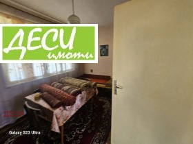 Hus Novo selo, region Ruse 11