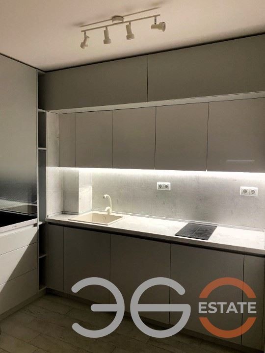 Продава 2-СТАЕН, гр. Варна, Бриз, снимка 3 - Апартаменти - 53103356