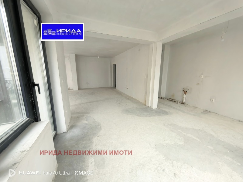 De vânzare  3 dormitoare Sofia , Bâcston , 170 mp | 65044998 - imagine [2]