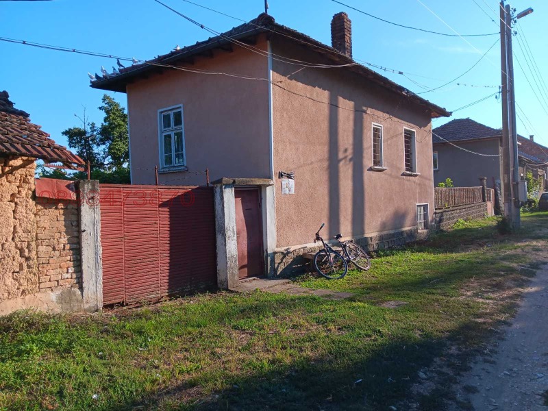 Продава КЪЩА, с. Асеновци, област Плевен