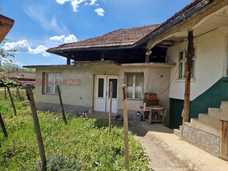 Продава КЪЩА, с. Копривец, област Русе, снимка 2 - Къщи - 52779157