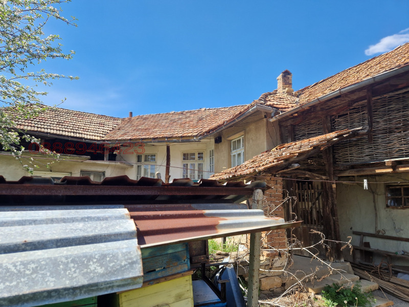 Продава КЪЩА, с. Копривец, област Русе, снимка 3 - Къщи - 52779157