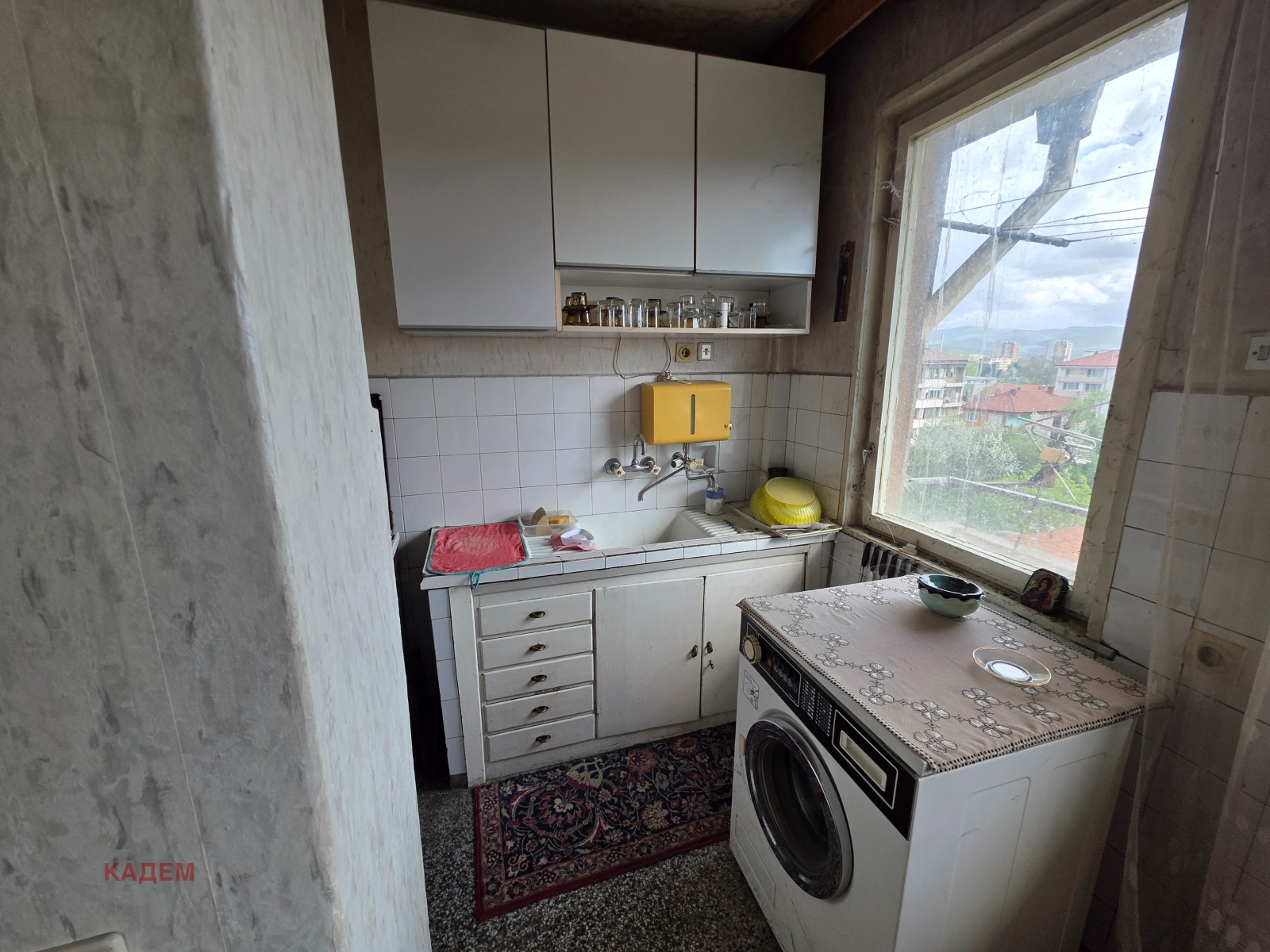 Продава 4-СТАЕН, гр. Кюстендил, Център, снимка 3 - Апартаменти - 54234969