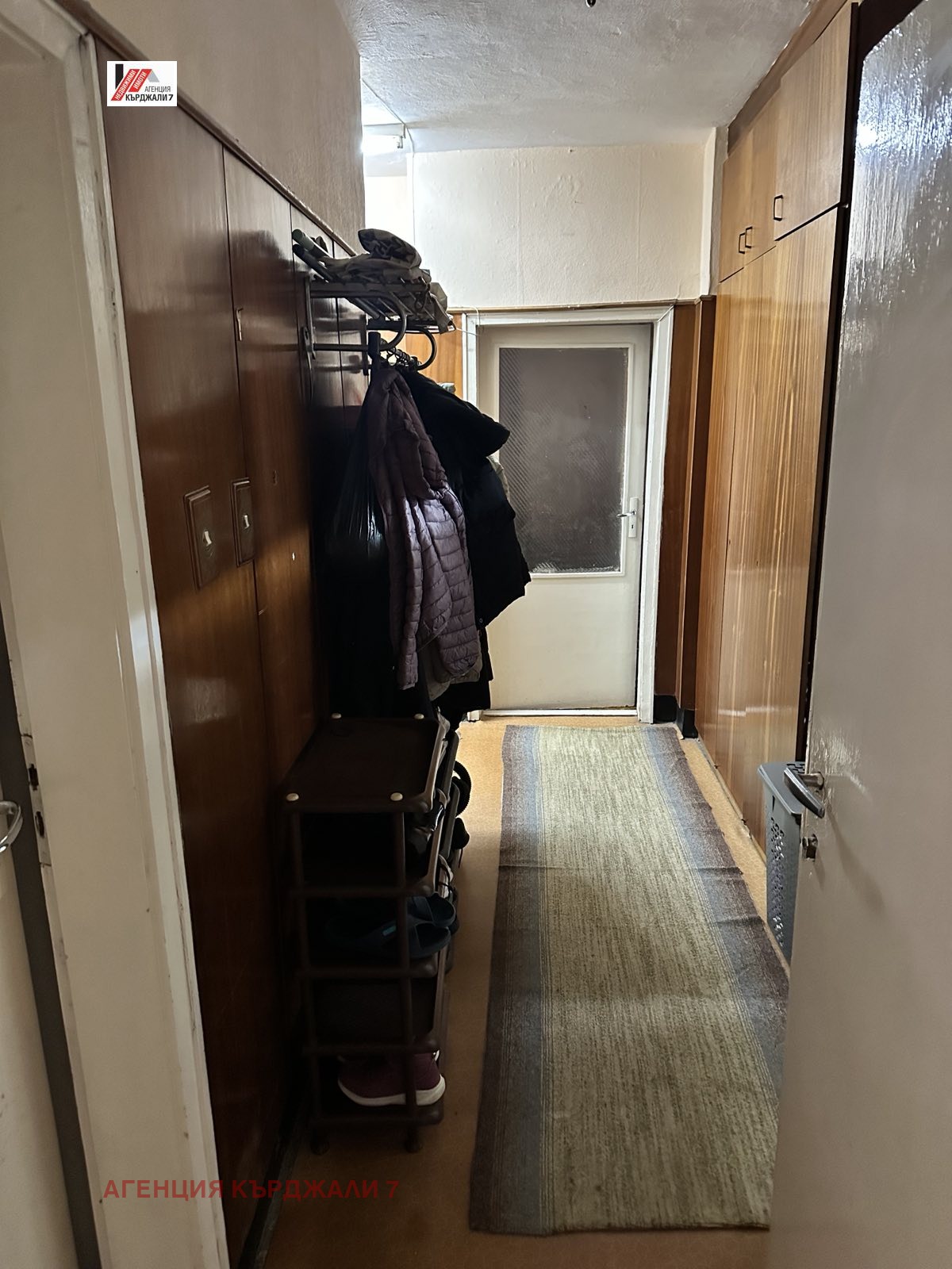 Продава МНОГОСТАЕН, гр. Кърджали, Център, снимка 2 - Апартаменти - 53968040