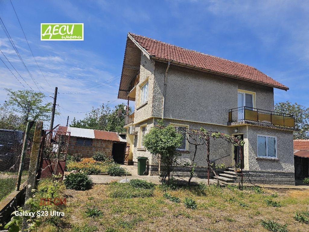 Продава КЪЩА, с. Ново село, област Русе, снимка 2 - Къщи - 52624374