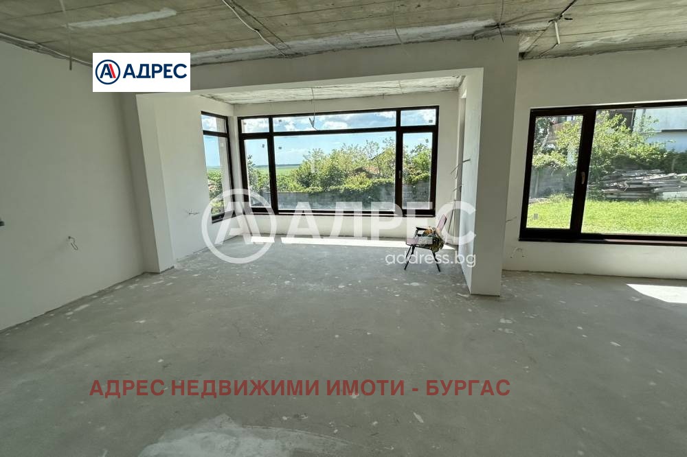 Продава КЪЩА, с. Лъка, област Бургас, снимка 9 - Къщи - 54732686