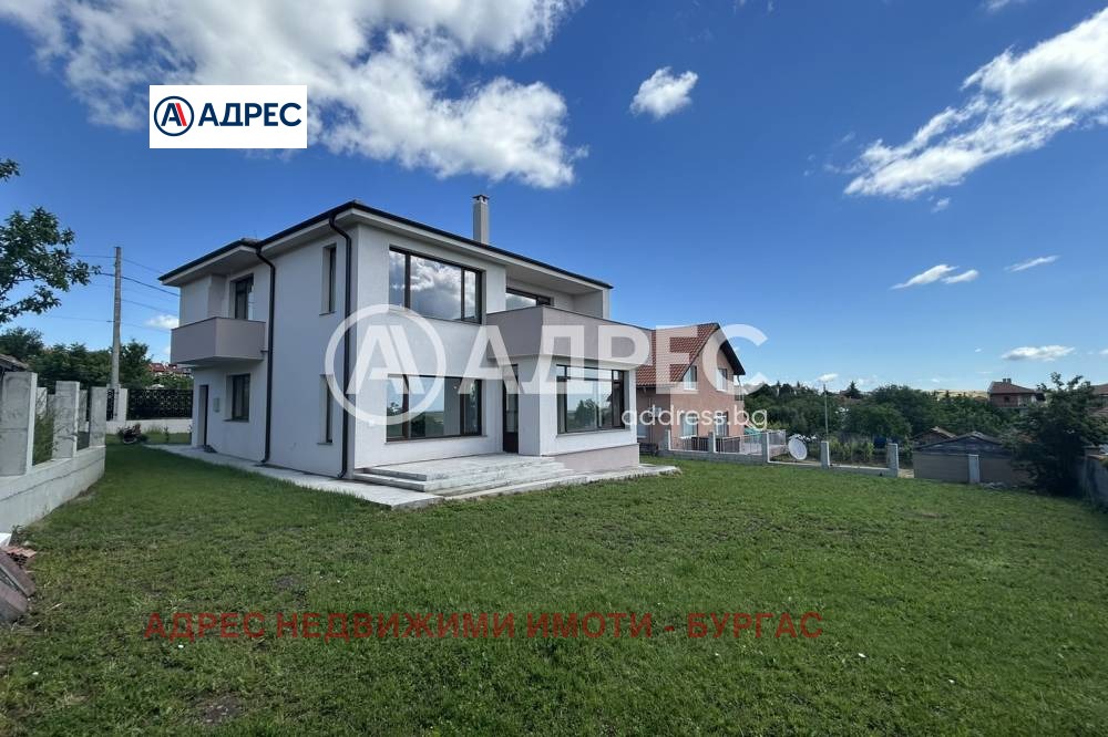 Продава КЪЩА, с. Лъка, област Бургас