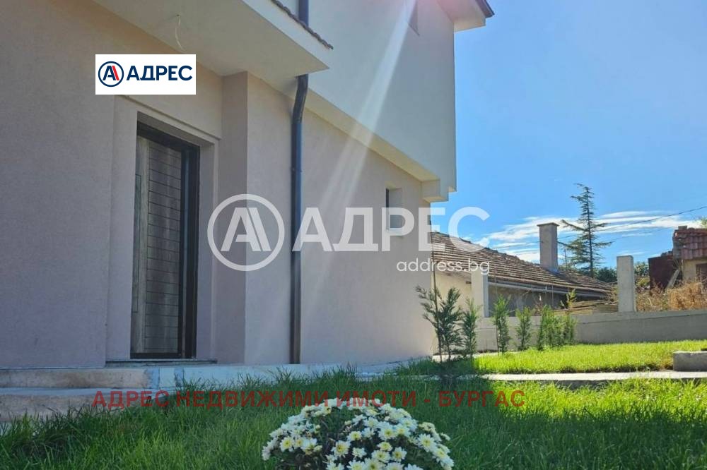 Продава КЪЩА, с. Лъка, област Бургас, снимка 4 - Къщи - 54732686