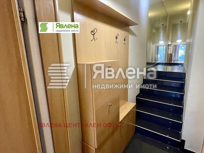 Продава 2-СТАЕН, гр. София, Оборище, снимка 2 - Aпартаменти - 48524330