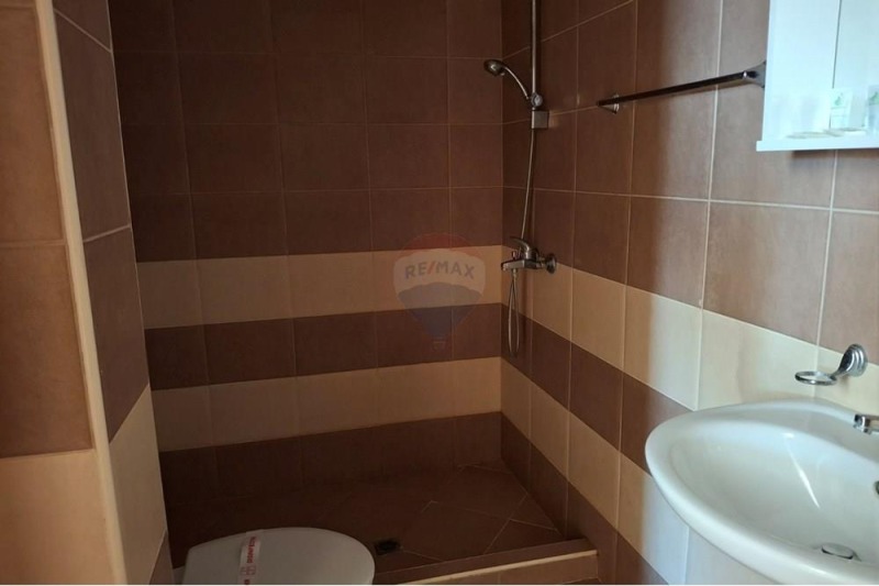 De vânzare  1 dormitor regiunea Dobrich , Topola , 92 mp | 67147211 - imagine [7]