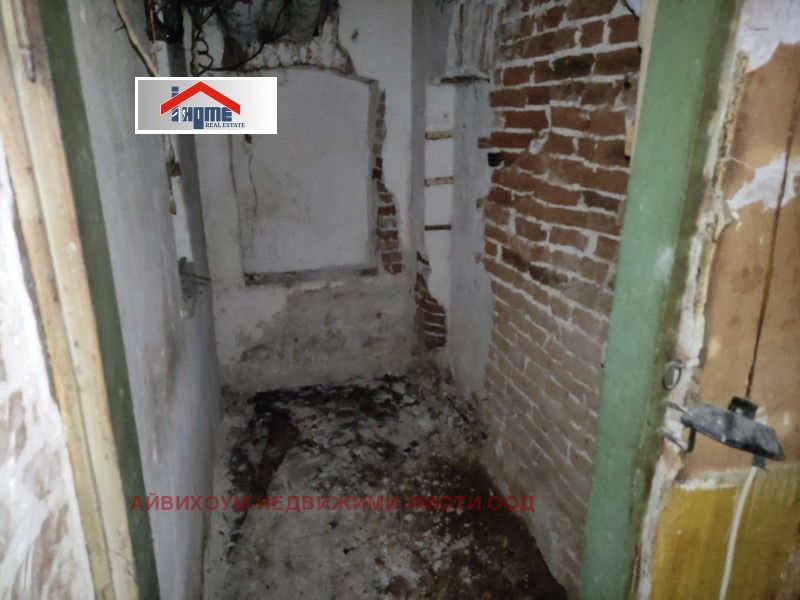 Продава  2-стаен град Плевен , Идеален център , 82 кв.м | 56120896 - изображение [5]