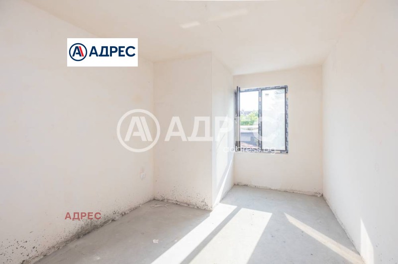 En venta  1 dormitorio Varna , Koljozen pazar , 51 metros cuadrados | 37947949 - imagen [12]