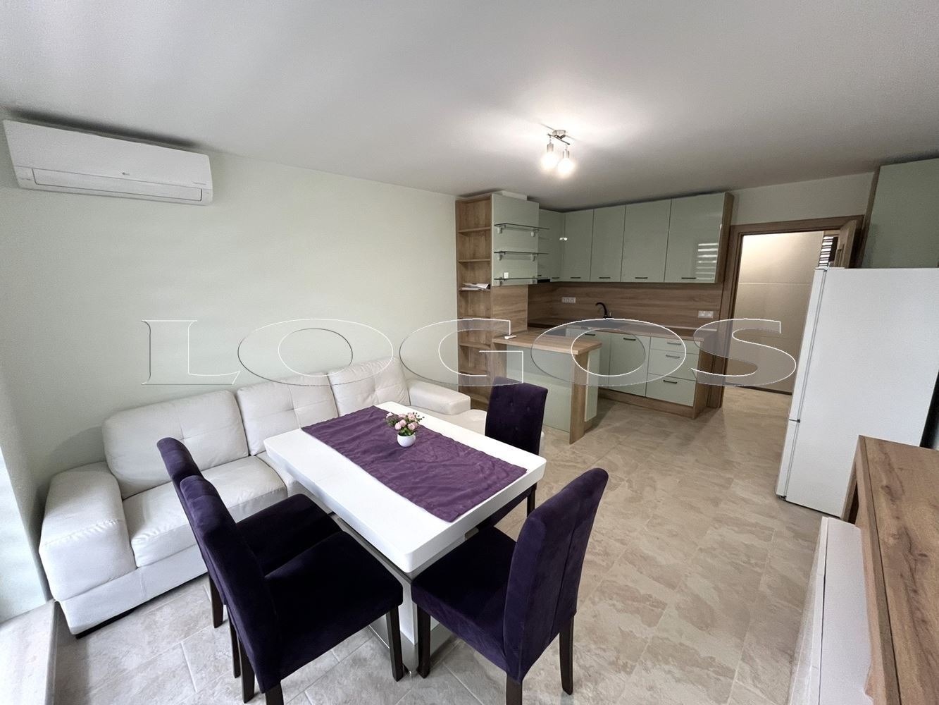 Продава 2-СТАЕН, гр. Варна, м-т Ален мак, снимка 2 - Апартаменти - 54203086