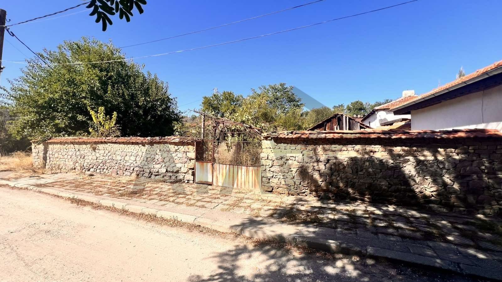 Продава КЪЩА, с. Езерово, област Пловдив, снимка 4 - Къщи - 56196659