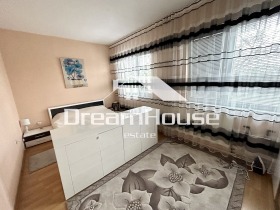 3-стаен град Пловдив, Тракия 7