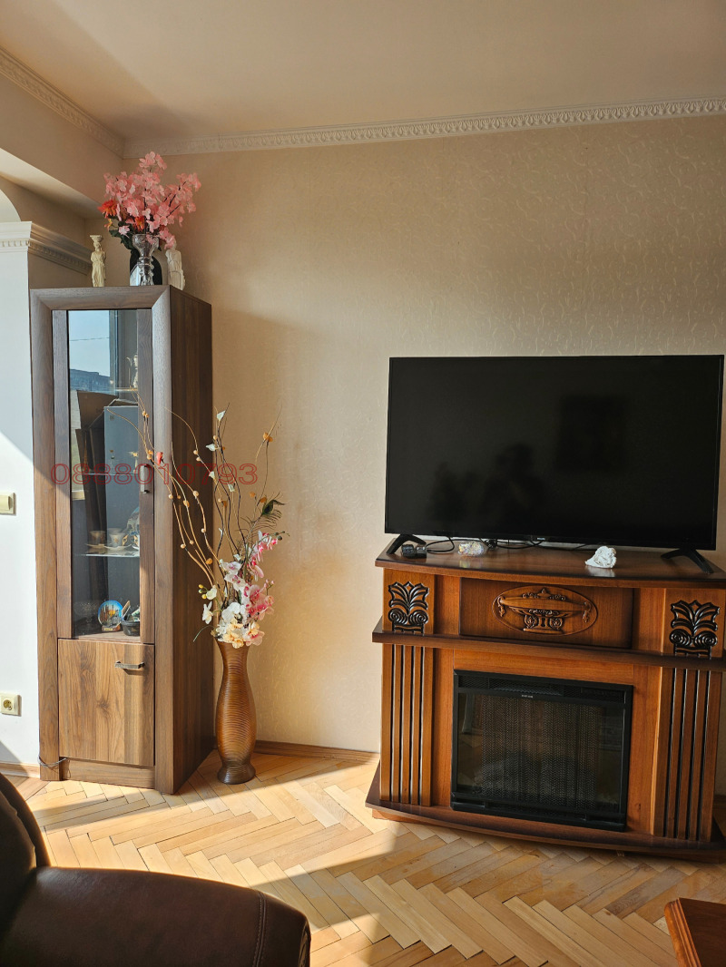 Продава  2-стаен град София , Дружба 1 , 74 кв.м | 12180389 - изображение [2]
