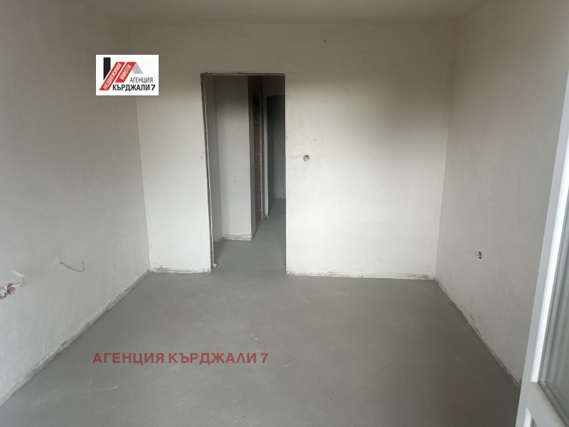 Till salu  2 sovrum Kardjali , Centar , 96 kvm | 66640652 - bild [2]
