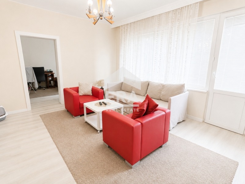 Продава 3-СТАЕН, гр. София, Красна поляна 1, снимка 3 - Апартаменти - 55985784