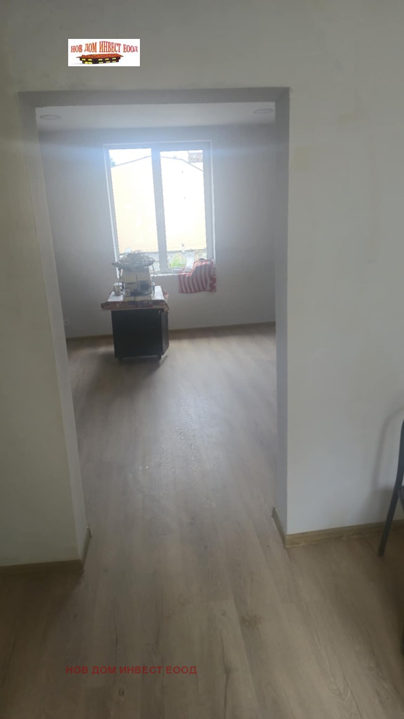 Продава КЪЩА, гр. Перник, Център, снимка 10 - Къщи - 52303218